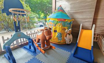 Lavande Hotel (Chengdu East Railway Station Sichuan Normal University)