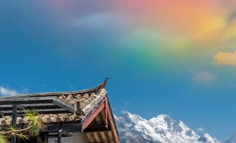 Lixiaman·Juangui| Romantic 360º Sunrise over Golden Mountain Resort Courtyard (Baisha Ancient Town)