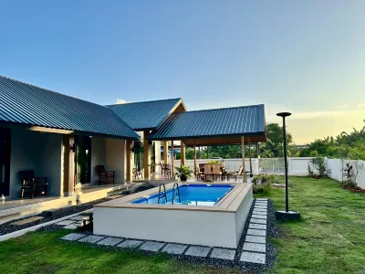 The Private Pool Villa @Satun Các khách sạn gần Wat Na Muang
