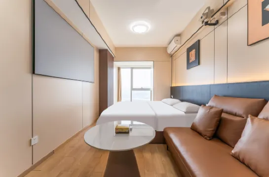 半山海シアター民宿（煙台大学）