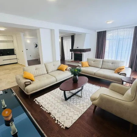 Sunny Bay Apartments