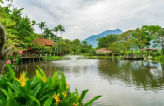 Lumiere Family Village Ba Vì Các khách sạn gần Chùa Tản Viên