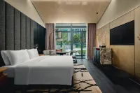 HUALUXE Hotels and Resorts CHONGQING WUSHAN