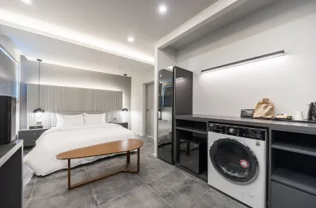 POHANG HOTEL LA TERRACE Отели в г. Пхохан