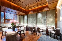 Huazhou Hotel Hotels in Jianshui