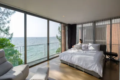 Sandbox 6 (3BR-max 12 guests) Hotels near Paradise Ocean View Condominium