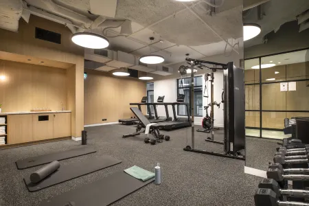 Holiday Inn Melbourne Bourke Street Mall by IHG Отели рядом с достопримечательностью «Юнион-лэйн»