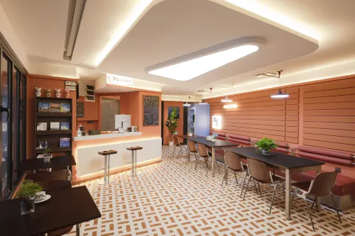 Crossing-1920  Youth  Hostel Hotels in Nanjing