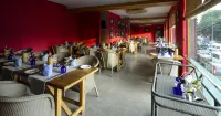 Colombo Court Hotel & Spa Hotels in Colombo