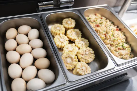 Rujia Aifeel Hotel Отели рядом с достопримечательностью «Mechanical and Electronic Engineering Department of Huanggang Polytechnic College»