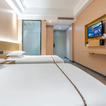 Home Inn UP Huayi Zhilv Hotel (Quzhou Longyou, Damaonan Historical and Cultural Street Store فنادق في لونغ يَو