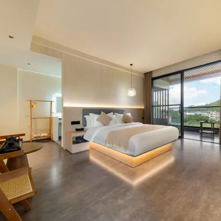 Mingyue Songjian Homestay (Heyuan Zijin Jiuhe Hot Spring)
