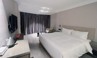 Kingdo Hotel (Zhuhai Gongbei Port Aromatherapy Theme)