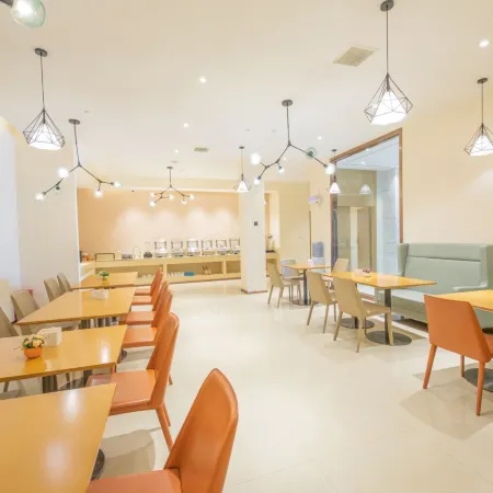 City Comfort Inn Hotel (Qiyang Yanjiang Road Xintiandi)