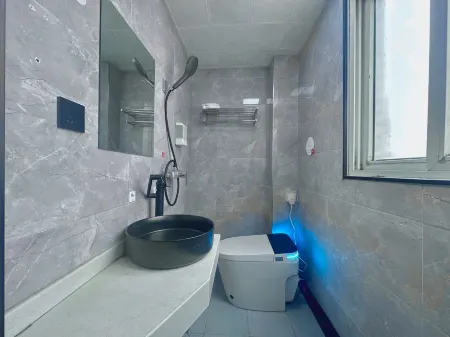 Jiji Meizhu Hotel (Tangdu Hospital Fangzhicheng Subway Station) Отели рядом с достопримечательностью «Cuizhenkuan Gallery»