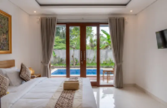 Graha Dwarkavati Ubud Hotels near Kiyan Jaya Art Shop