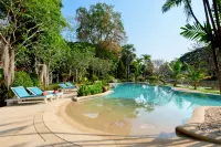Lampang River Retreat - Pools
