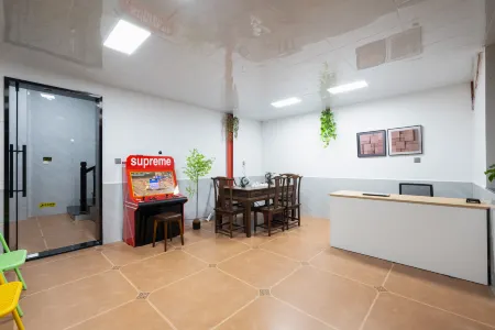 Yushawan 68 Homestay Отели рядом с достопримечательностью «All Love Park Ocean Kingdom»