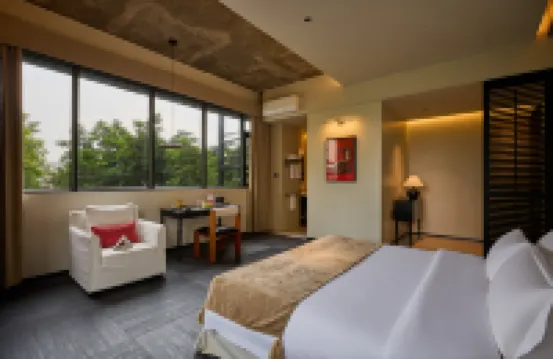 花築·經緯之間精緻民宿（佛山祖廟張槎店） 佛山酒店