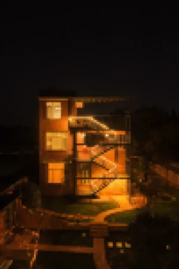 Moonlit Stay Hotel
