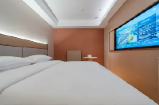 Borman Hotel (Huaining County Zhenning Road County Government)