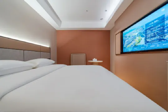 Borman Hotel (Huaining County Zhenning Road County Government)