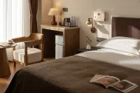 Lijiang Zai Shane Golden Mountain Sunrise View Oxygen-Enriched Boutique Hotel