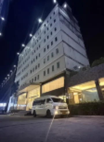 Lee Airport Hotel Hotels near Wat Thung Setthi