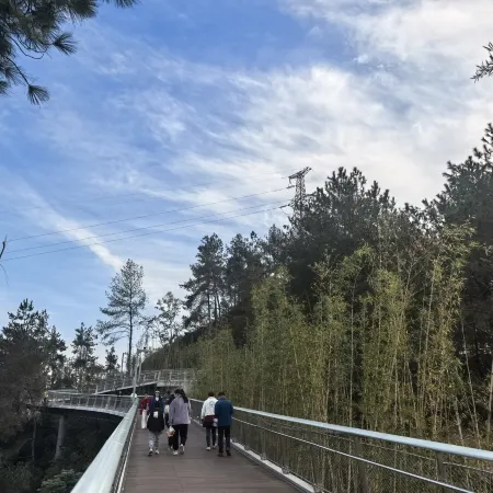 Crystal Hotel Shiyan BaiQiang