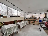 Xuejie Homestay