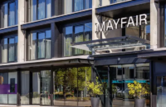 The Mayfair Hotel di 