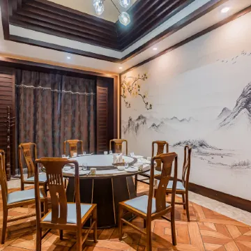 Holiday Inn Baoding Xingrui