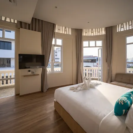 GinGin Hotel, Trang Old Town