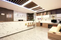 Yanji Xiangyuan Hotel (Yanji Department Store West Market) - 신규