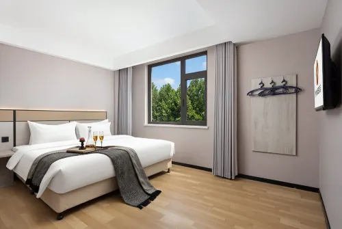 Yier Holiday Hotel (Langfang Municipal Government Branch)