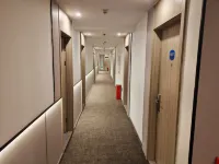 Jiyou Hotel (Hefei Huaihe Road Pedestrian Street Intime Center Branch)