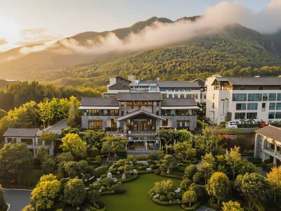 Dali Old City Yueshan Haiban Villa Luxury Hotel