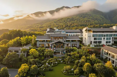 Dali Old City Yueshan Haiban Villa Luxury Hotel Hotels in 