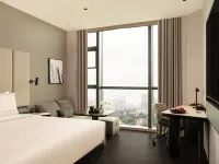 無錫江南大學長廣溪地鐵站亞朵酒店 鄰近金匮公园的酒店