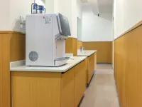 Three Cats Youth Hostel (Meishan Renshou Xixili Store）