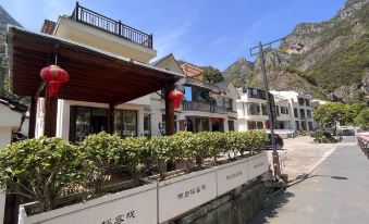 Xiangyanlou Inn