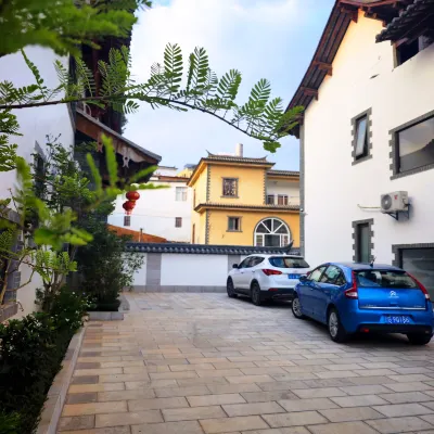 Jianshui Liyuan Homestay (Zitao Street) Hotels near Tuanshan Residential Quarters