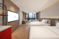 Zhaosu Licheng Hotel (Tianma International Tourism Culture Plaza Food Street Branch)