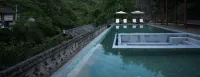 Soul Mountain Qingyan Art Homestay - Rooftop Pools