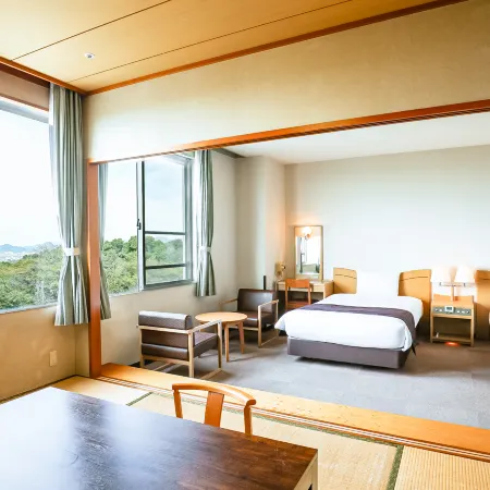 Livemax Resort Kanonji