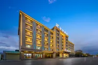 Rezen Hotel (Delingha Qaidam West Road) - เปิดใหม่