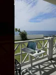Ocean Rhythms II- New, Stylish Oceanfront 888 Studio - parcheggio