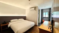 Homeinn Pebble Hotel (Guangzhou Baiyun Airport Renhe Subway Station) Hotels in Guangzhou