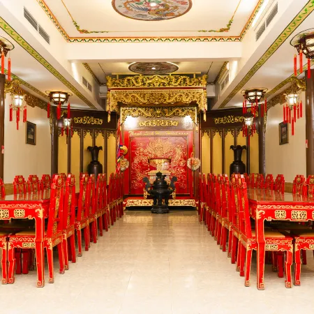 THANH LICH ROYAL BOUTIQUE HOTEL
