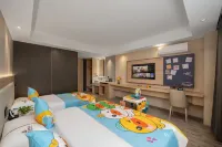 Xiborn Hotel (Anshun Ancient City Gufu Street) - 3 ดาว